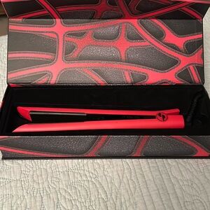 Pin straight Hair straightener